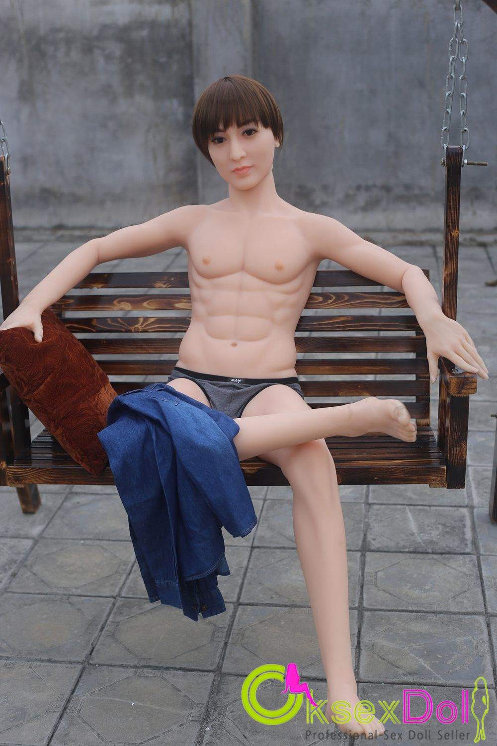 Male love doll Pictures