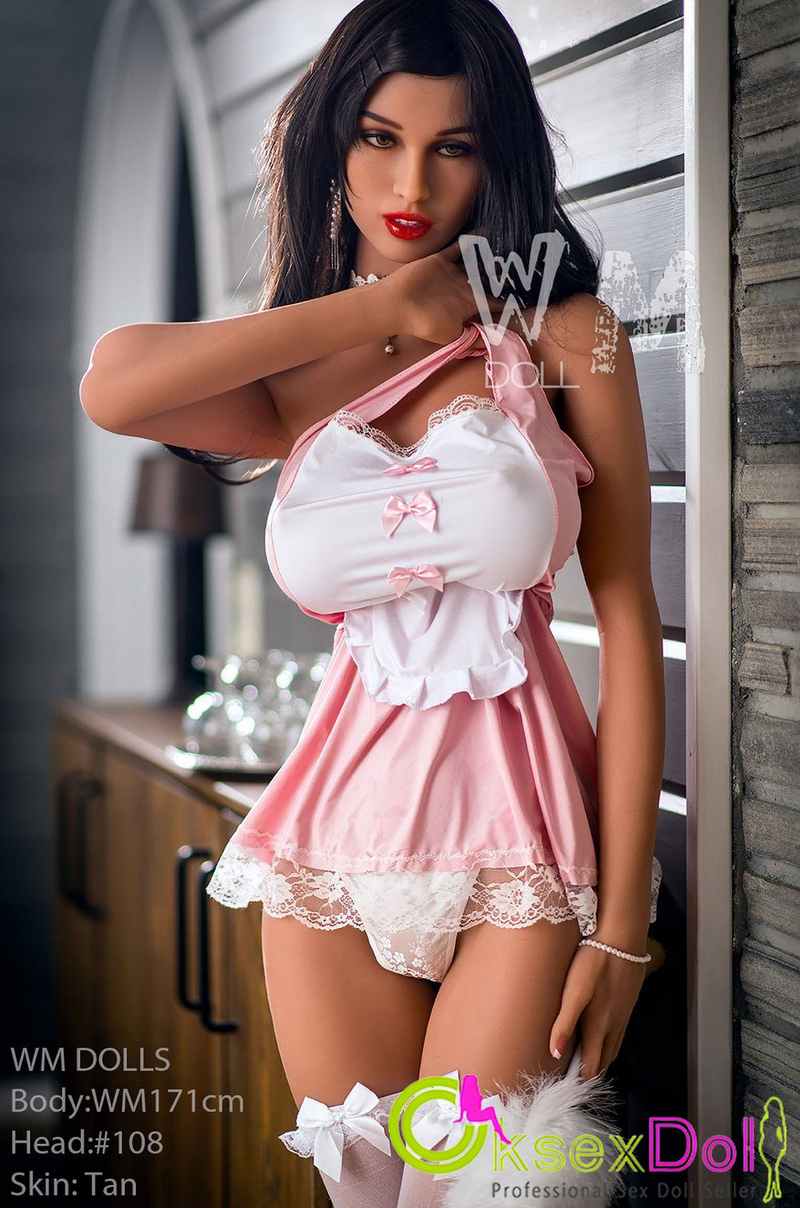 H Cup real sex doll images