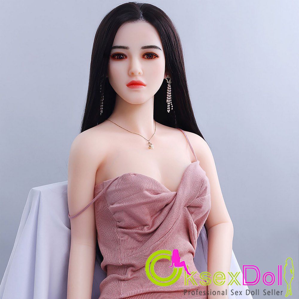 Young Lady Real Love Dolls Pictures