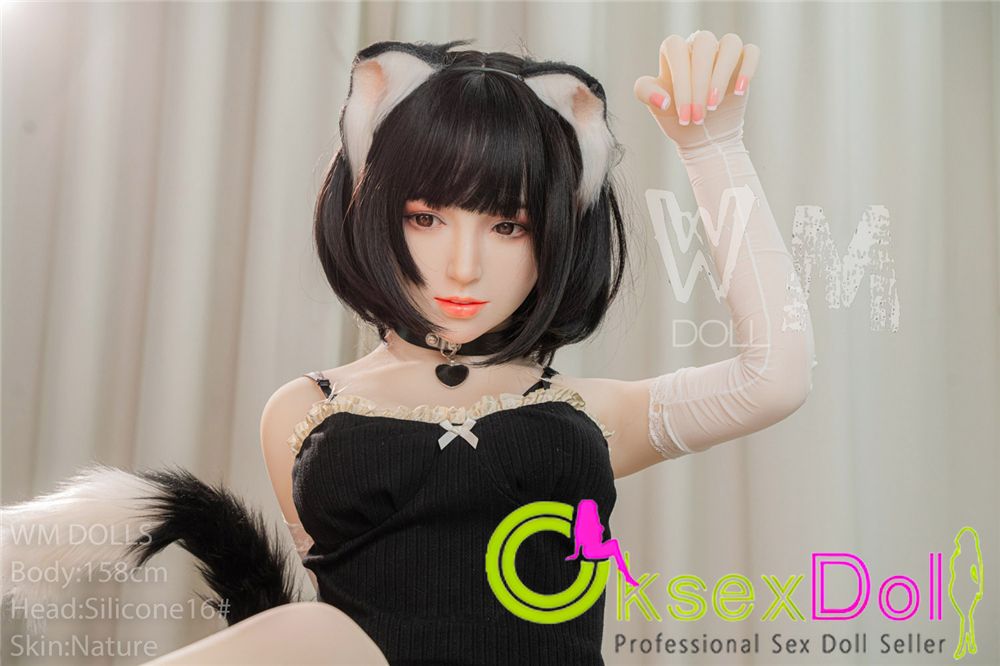 Japanese real doll Photo