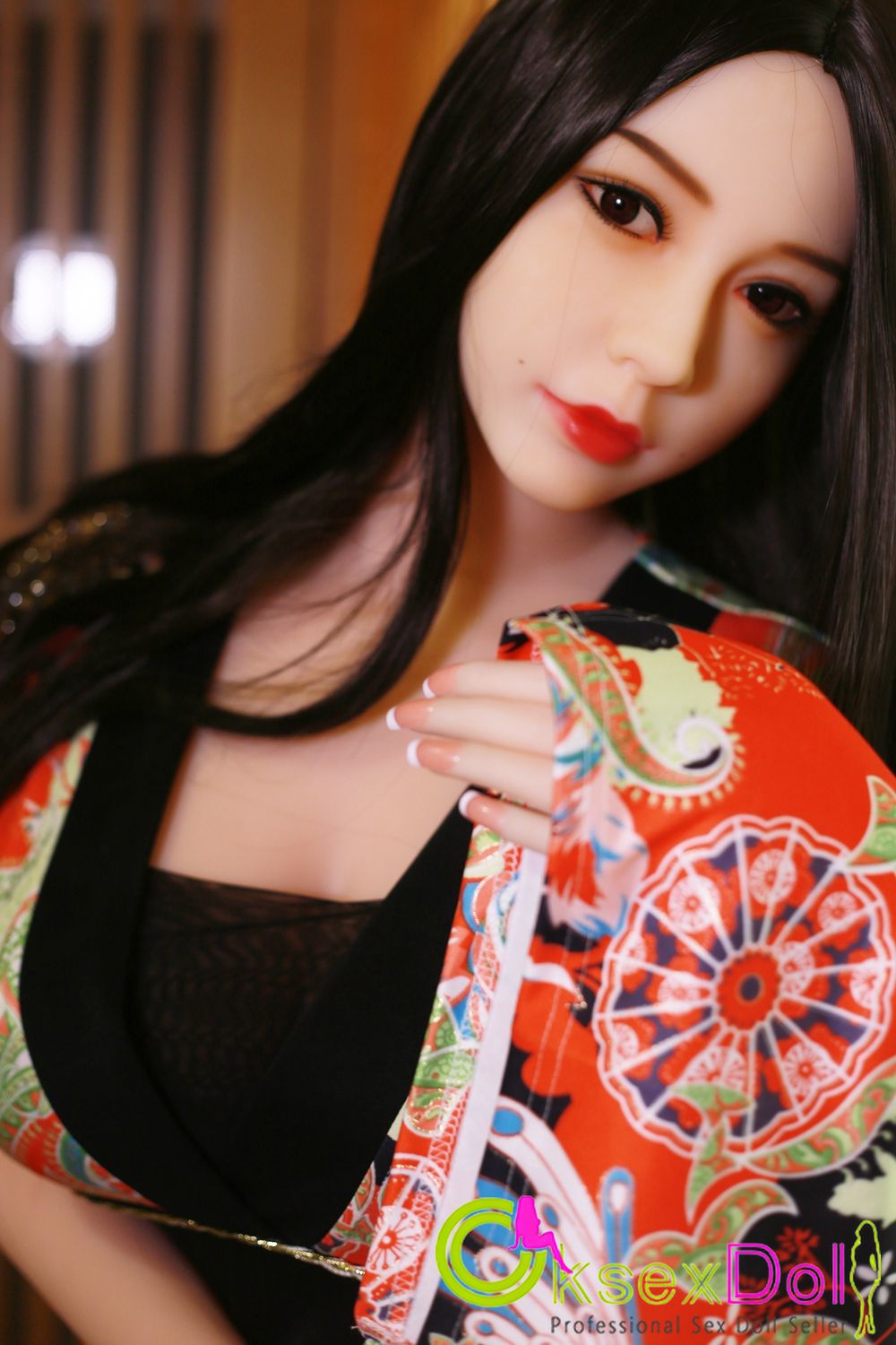 Japanese love dolls pic