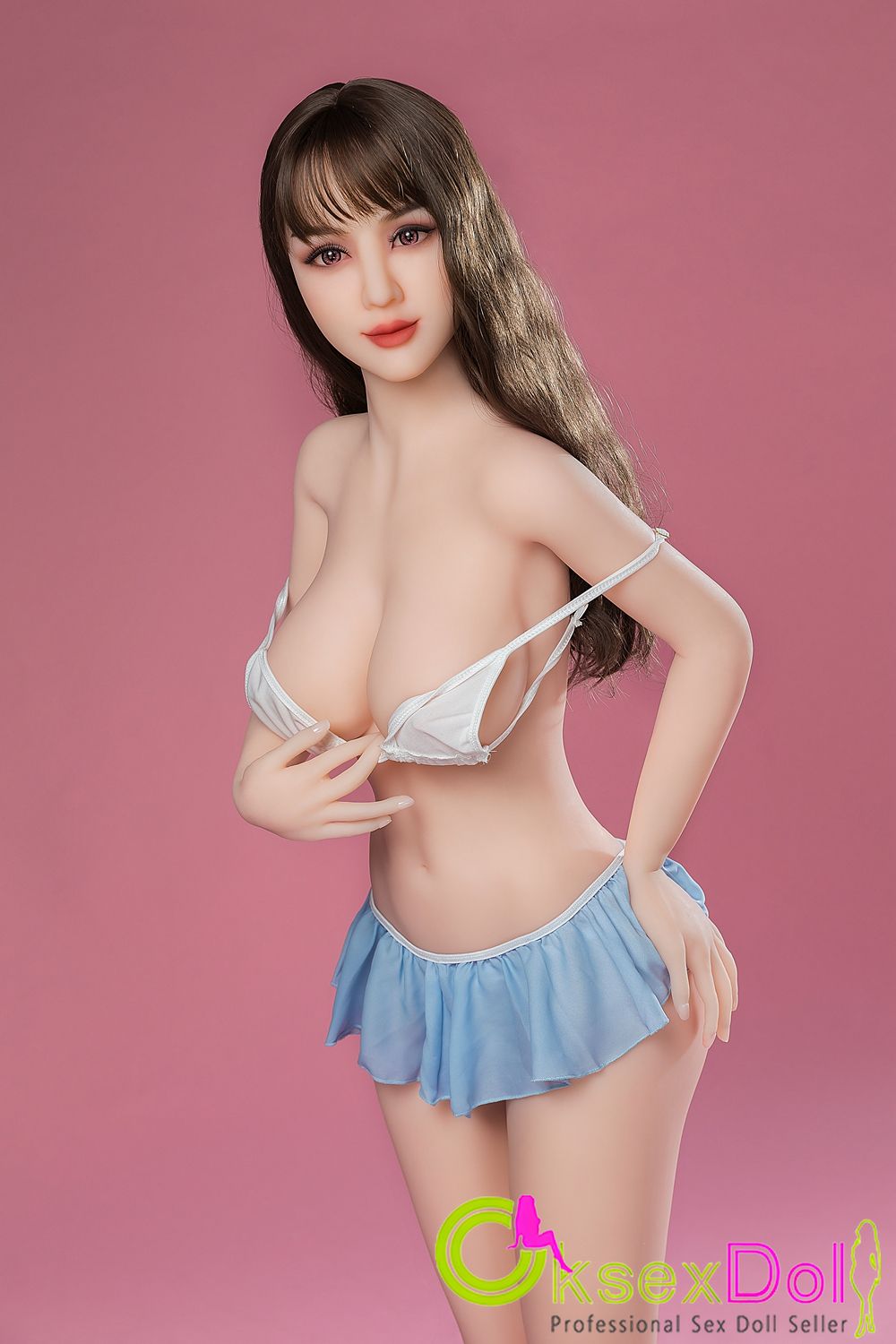 Huge Tits real doll Photos