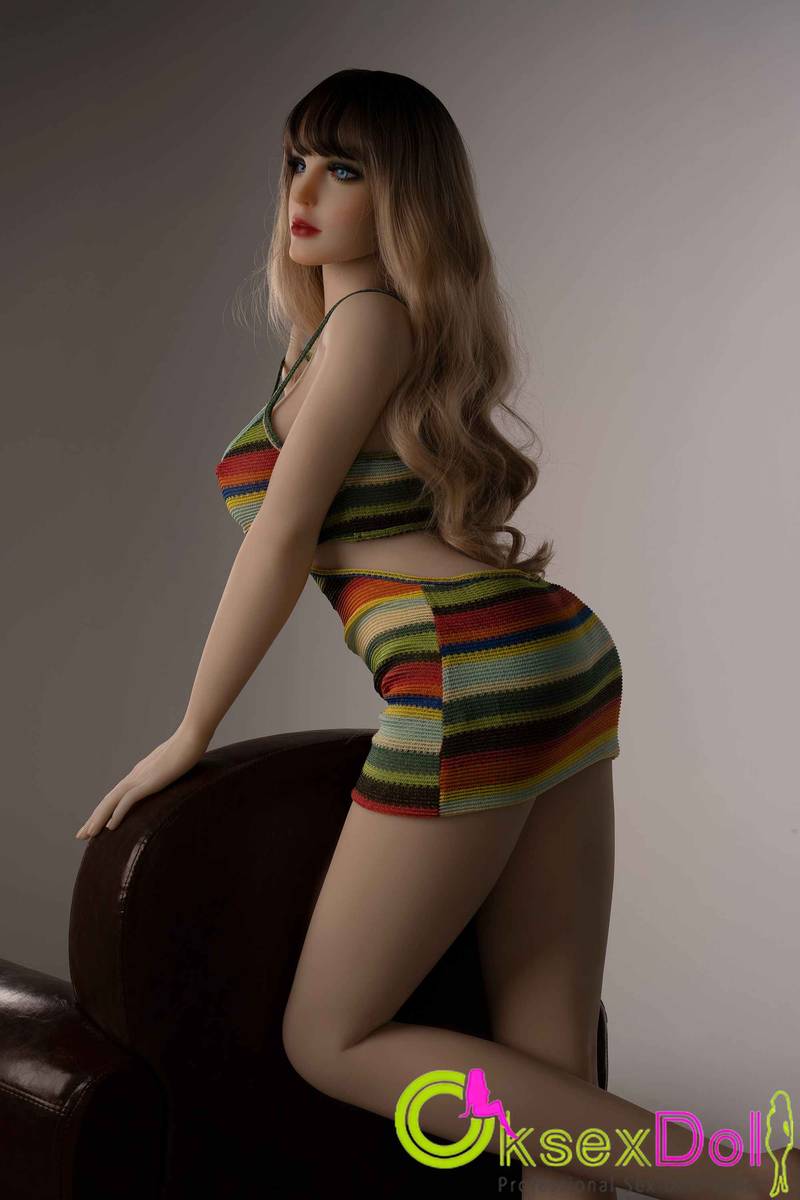 Europe Super Busty sex dolls images