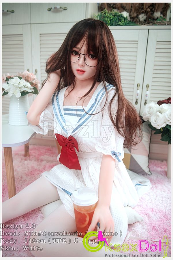 Long Brown Hair sex dolls images