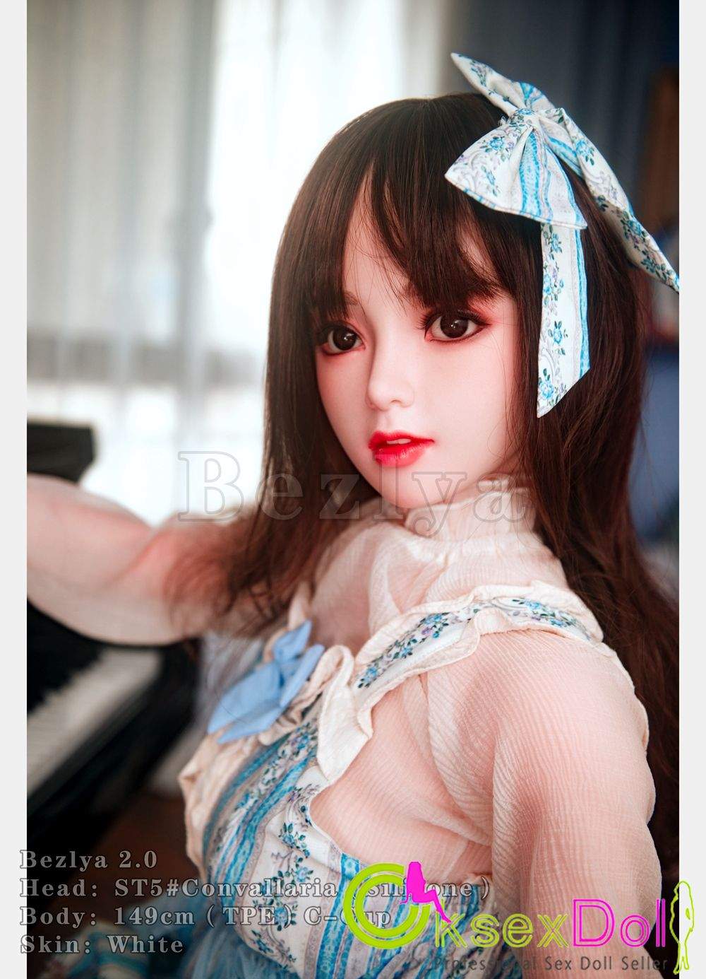 C Cup real doll Photos