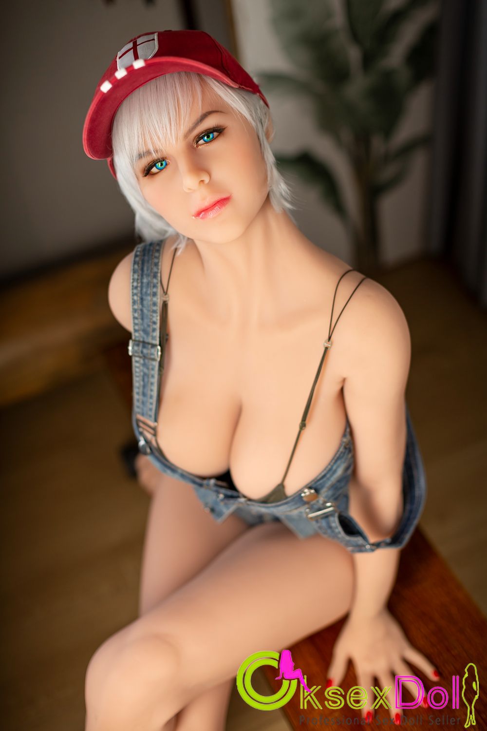 Huge Boobs sex doll Photos