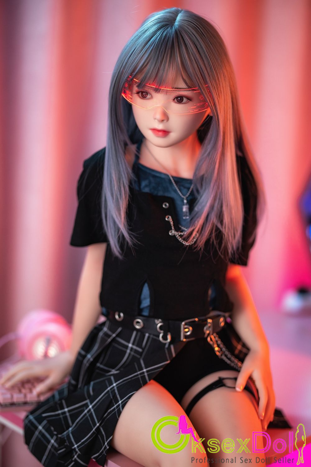 Silm real doll pic
