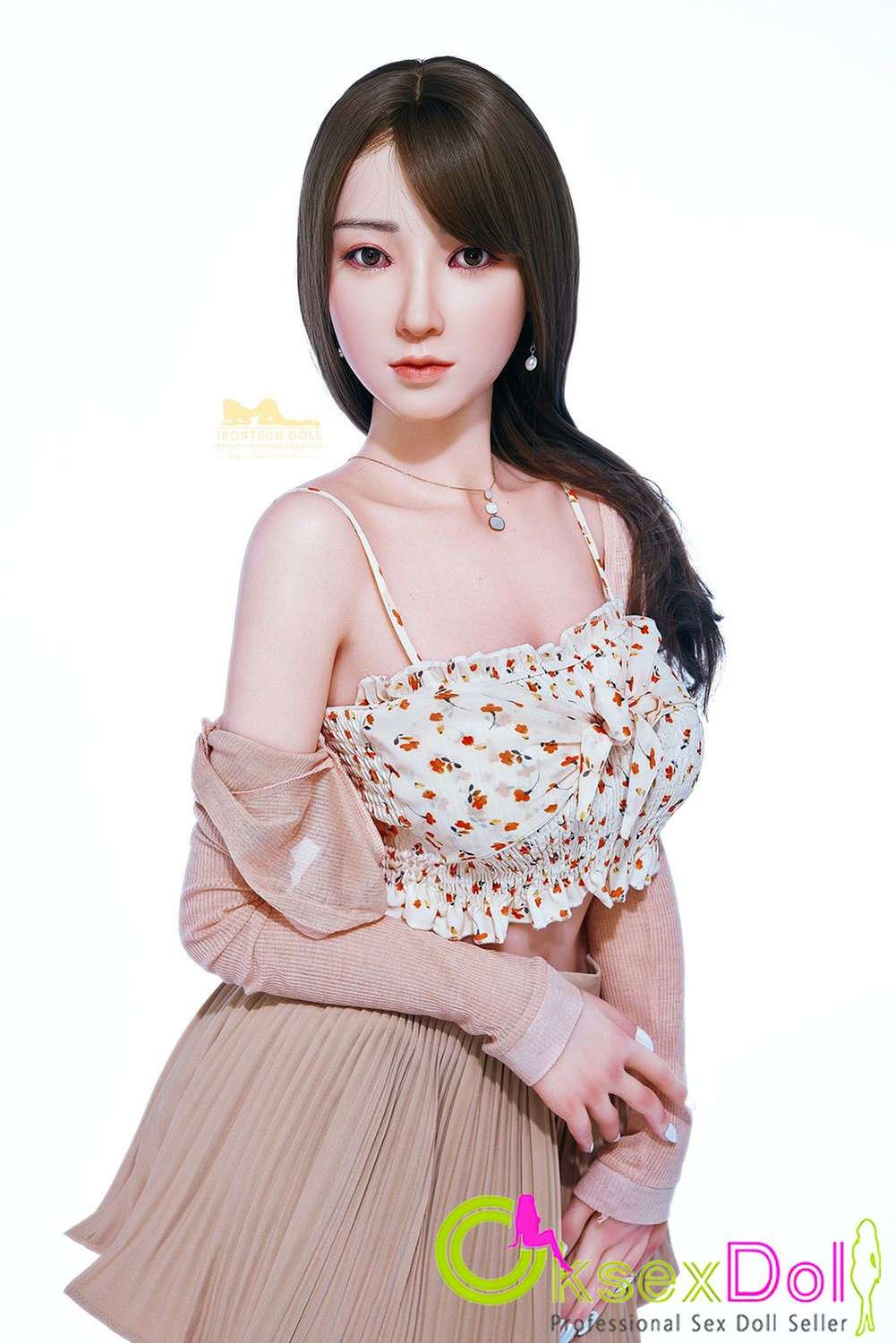 Xiaoxue 153cm Chinese F-cup Female Boss Sex Doll Photos