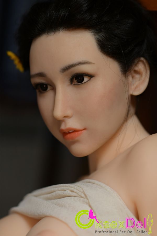 Skinny Japanese Sex Dolls pic