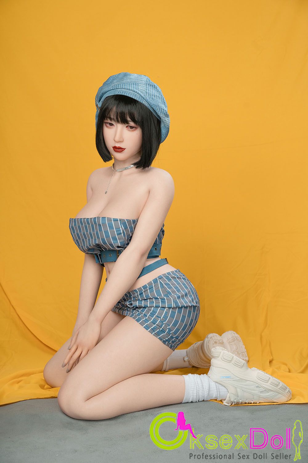 Asian Young Sex Dolls images