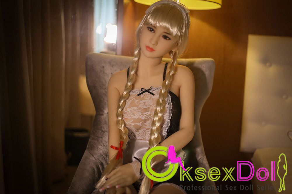 WM 165cm Doll Pictures