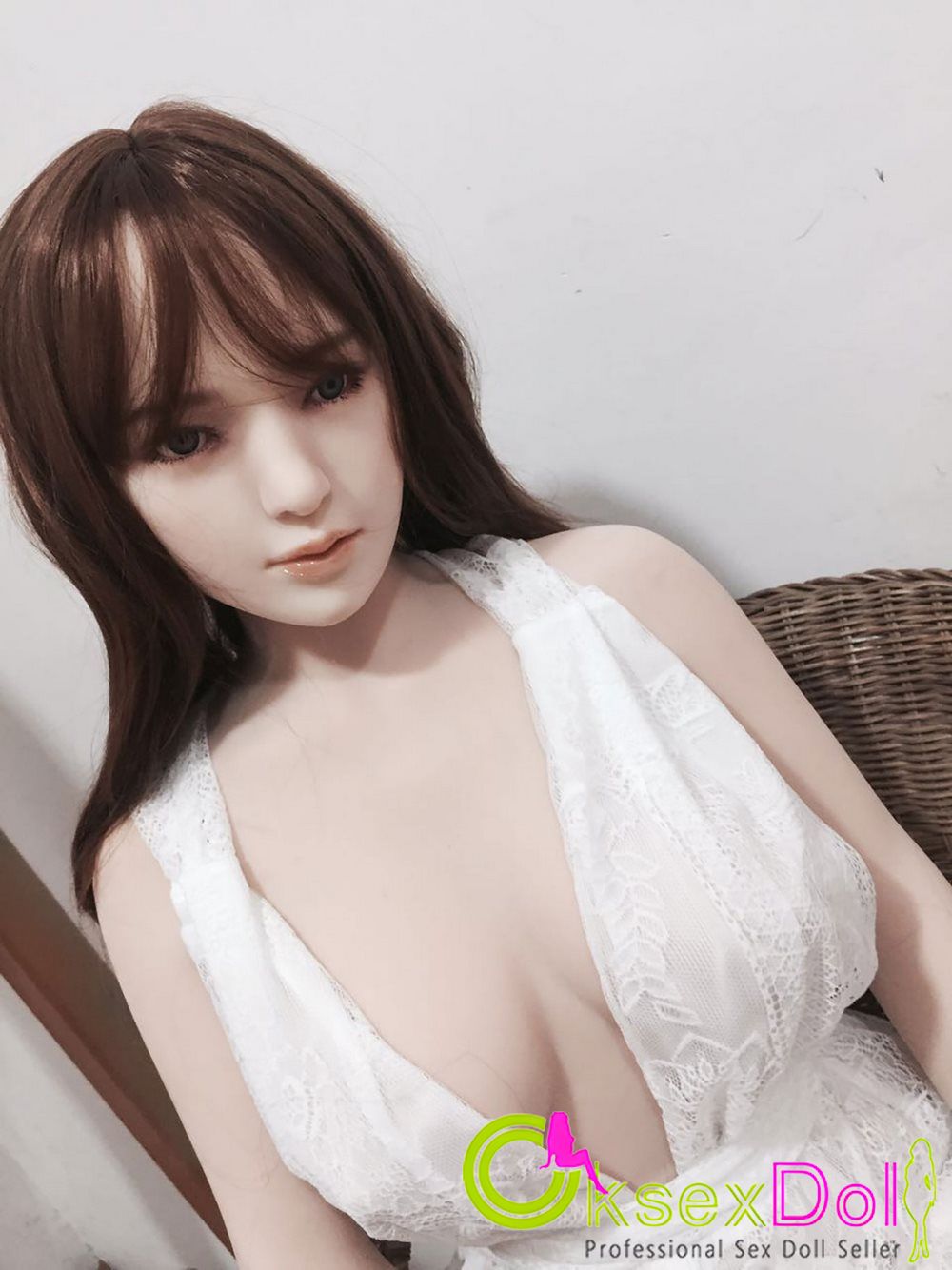 Qita doll Photos