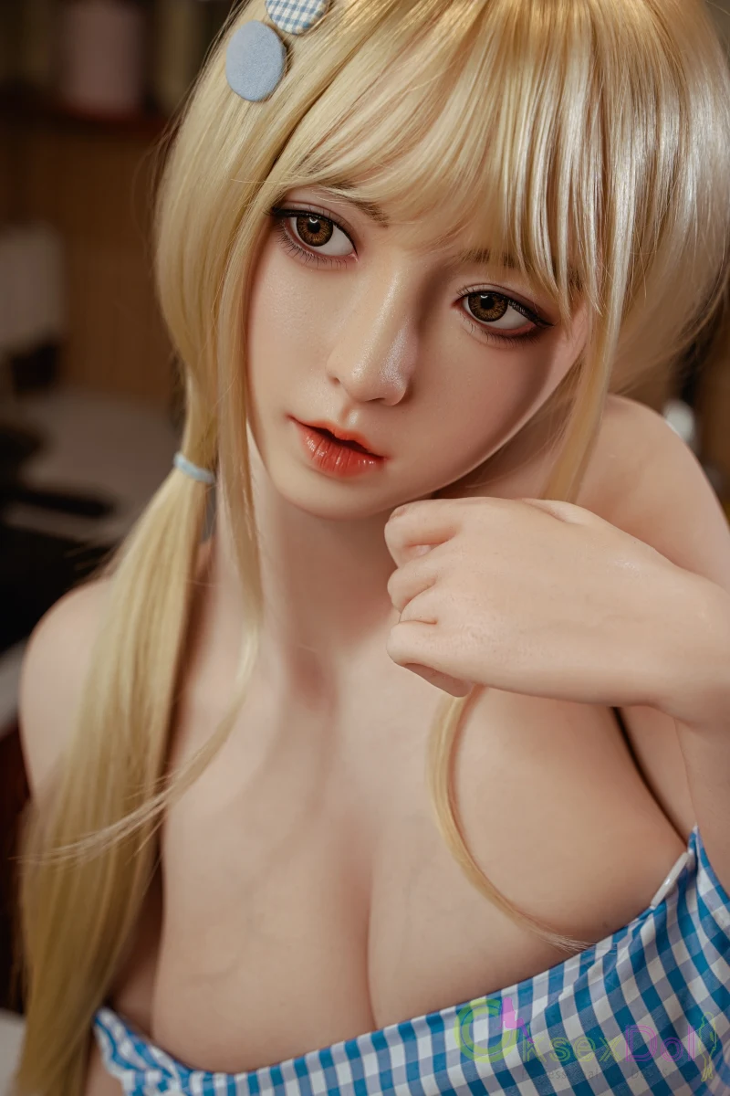 Silicone Curvy for real dolls