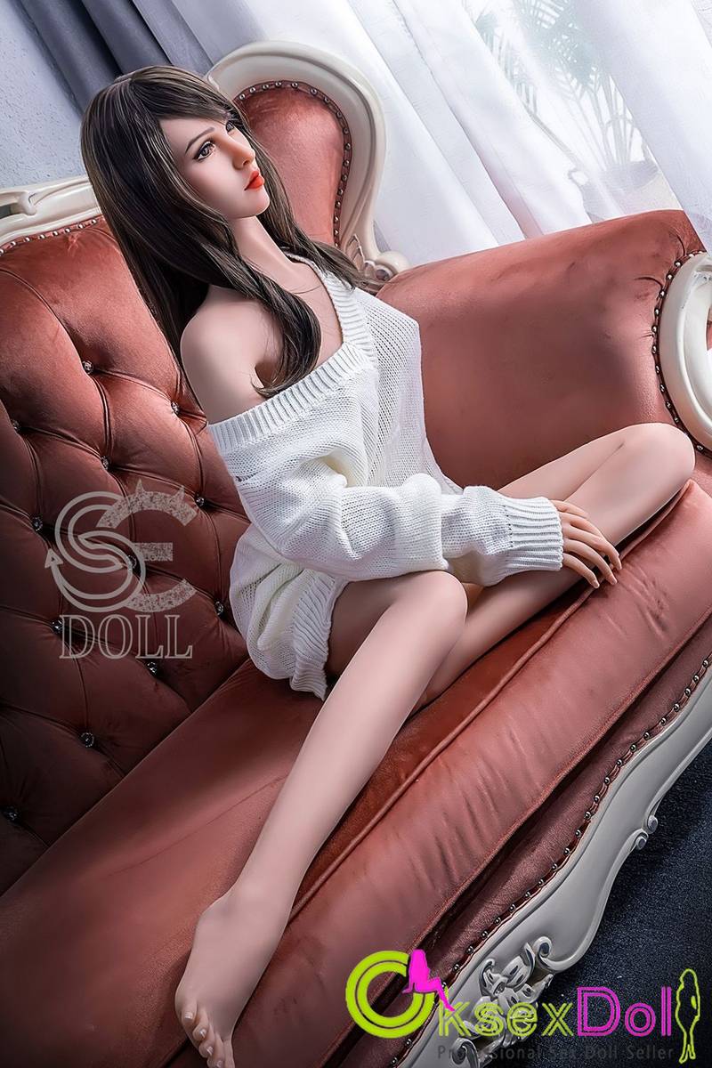 C Cup real doll Photos
