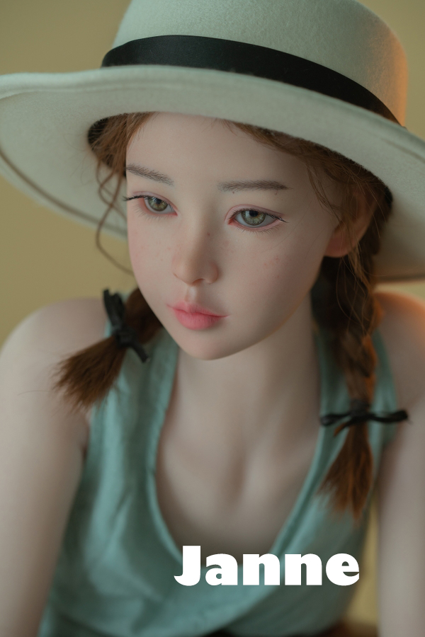 Sex Doll Amina