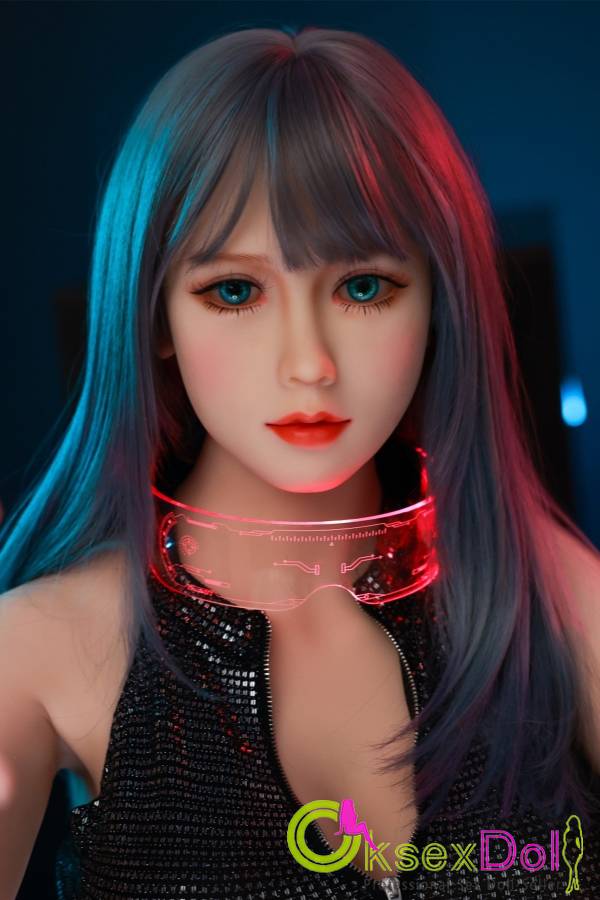 Modeling The Face Robot Love Doll