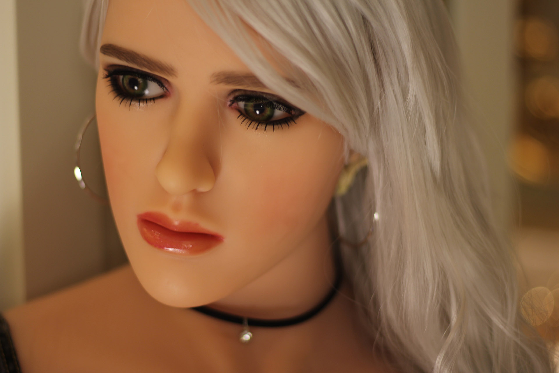 singer sex doll isabella