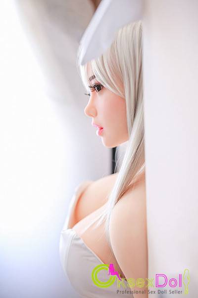 Asian sex doll