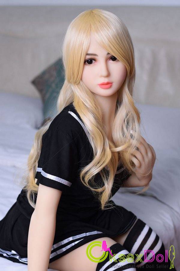 ultra realistic sex doll