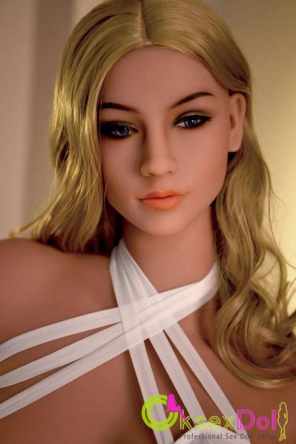 realistic teen sex doll