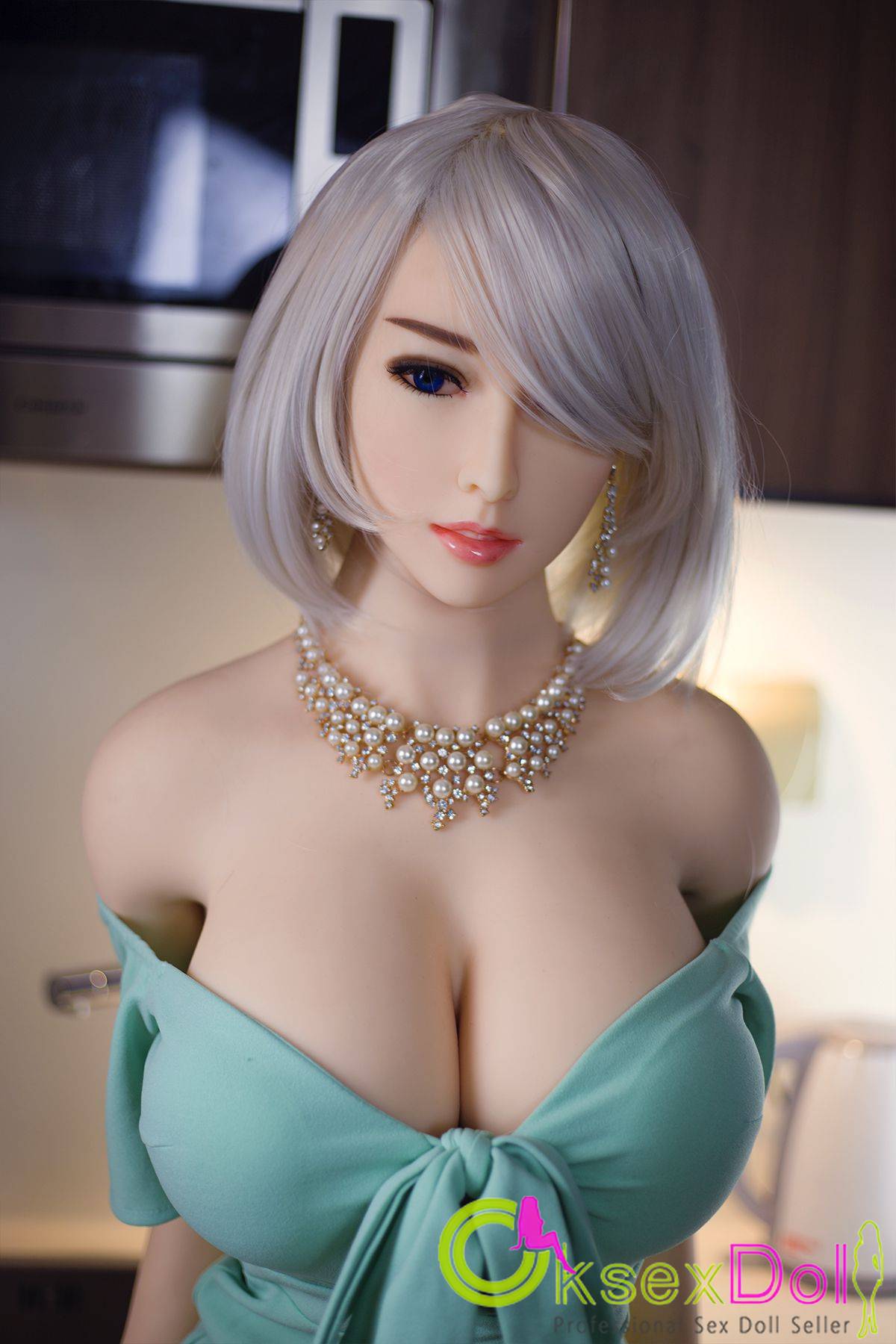 realistic adult doll Reina