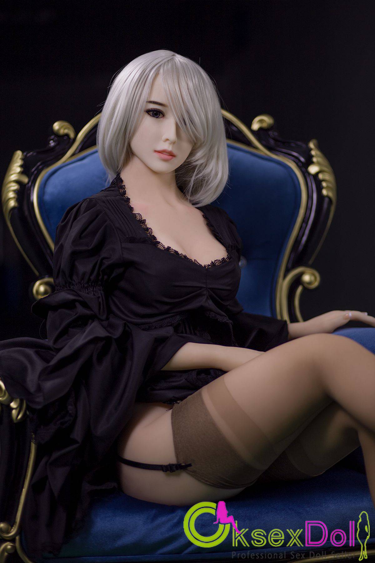 Japanese sex doll Reina