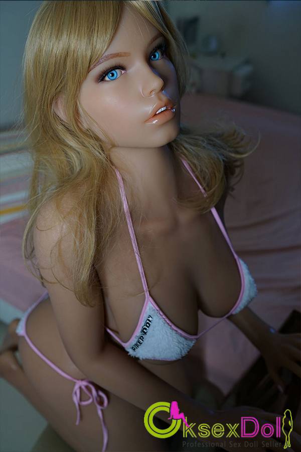 America Blonde Sex Doll Katie