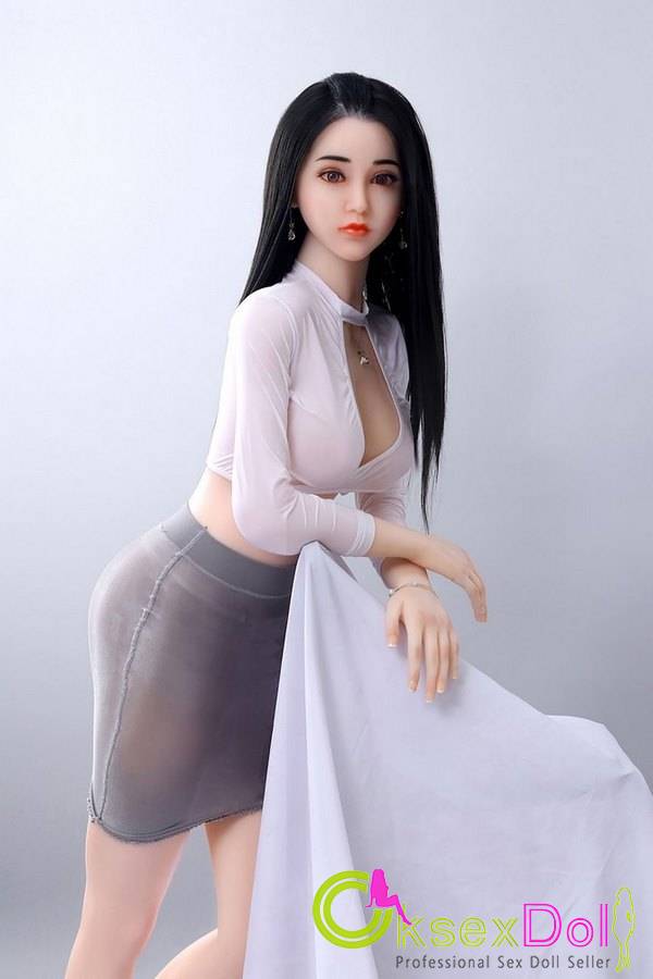 Medium Breast sex doll