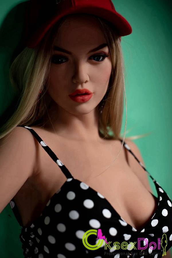 6YE Small Breasts TPE Doll Debbie 160cm/5ft3 Tan Sex Doll