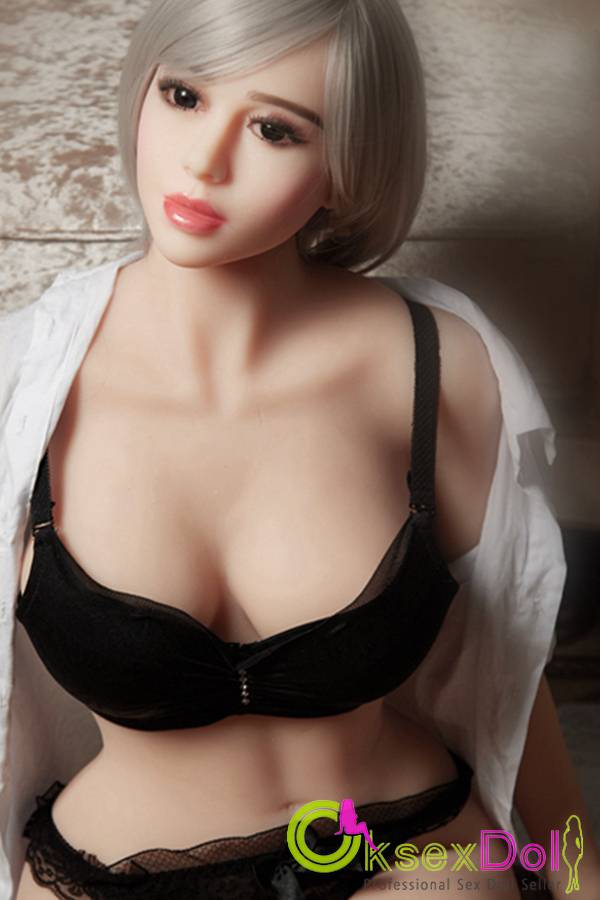 6YE F-Cup TPE Doll Eve 165cm Tan Sex Doll