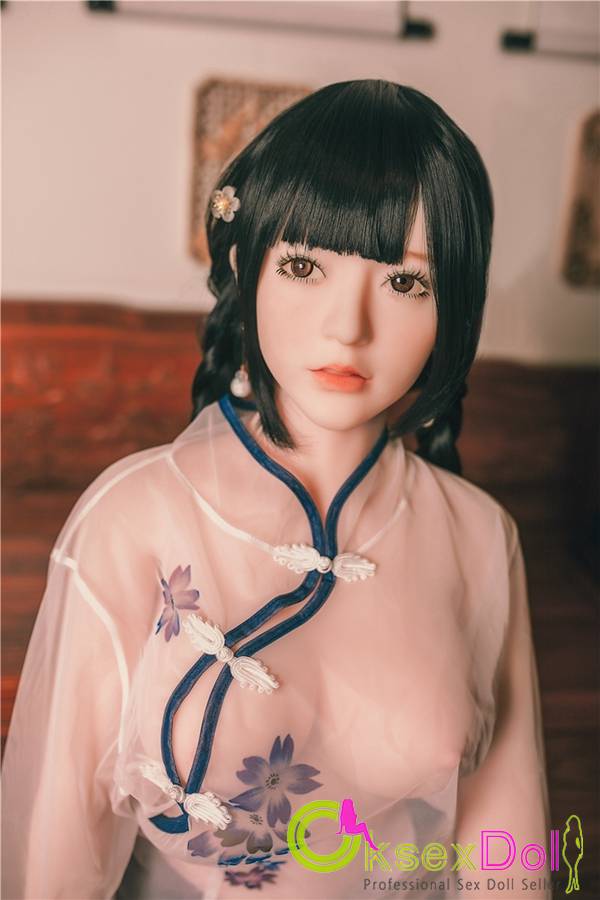 Bezlya doll