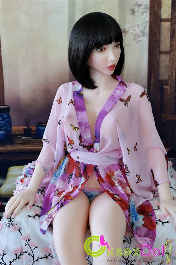 Realistic Japanese Sex Doll