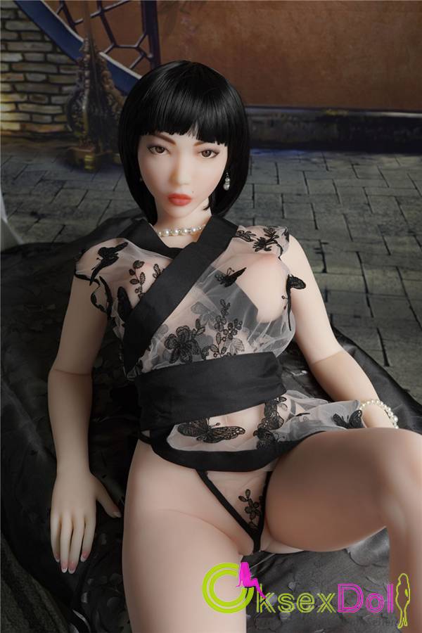 Huge Breast sex doll