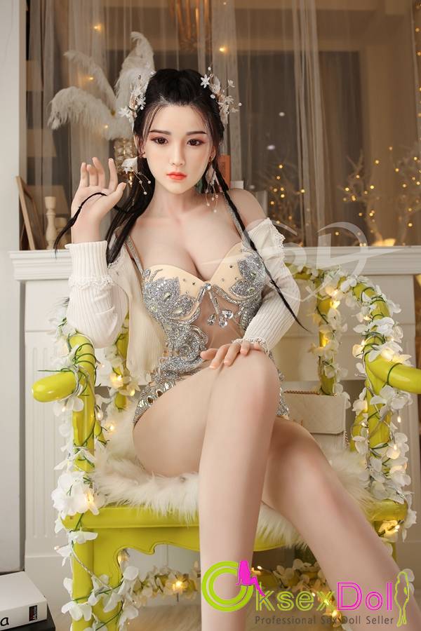 Chinese Sexy Beauty Real Sex Doll