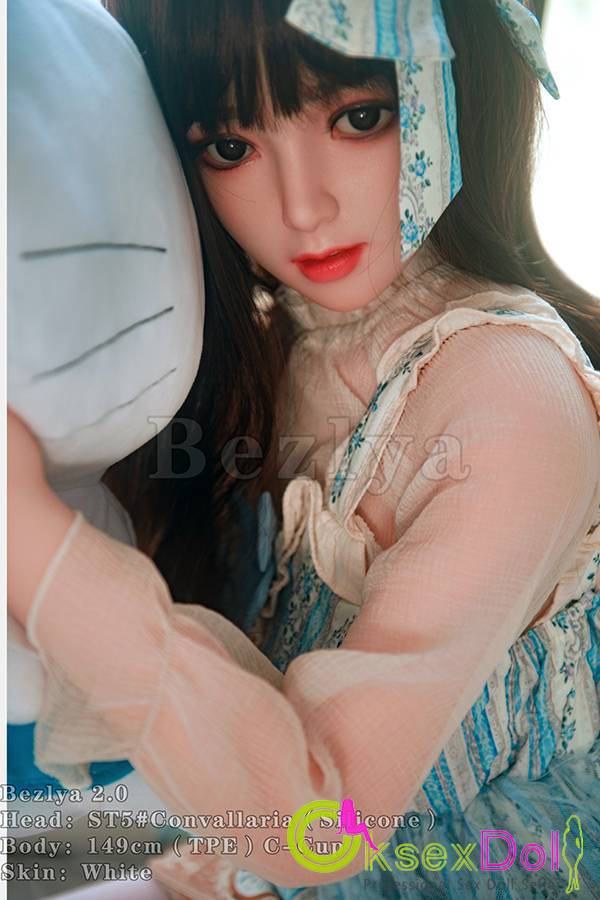 Bezlya Real Doll