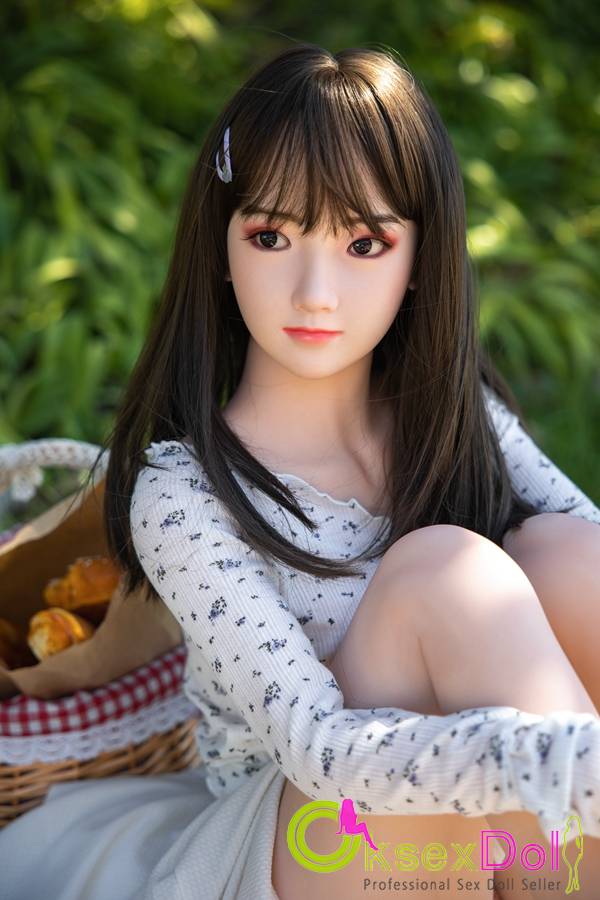 Flat Chested Sex Dolls