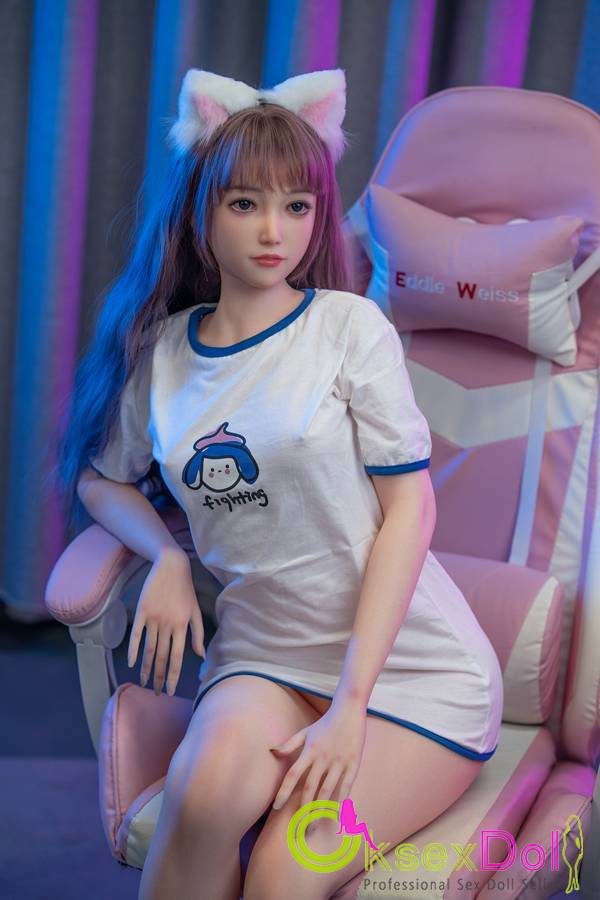 Flat Chested Sex Dolls