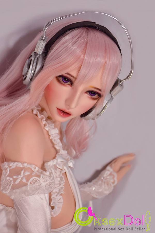 Realistic Silicone Sex Doll