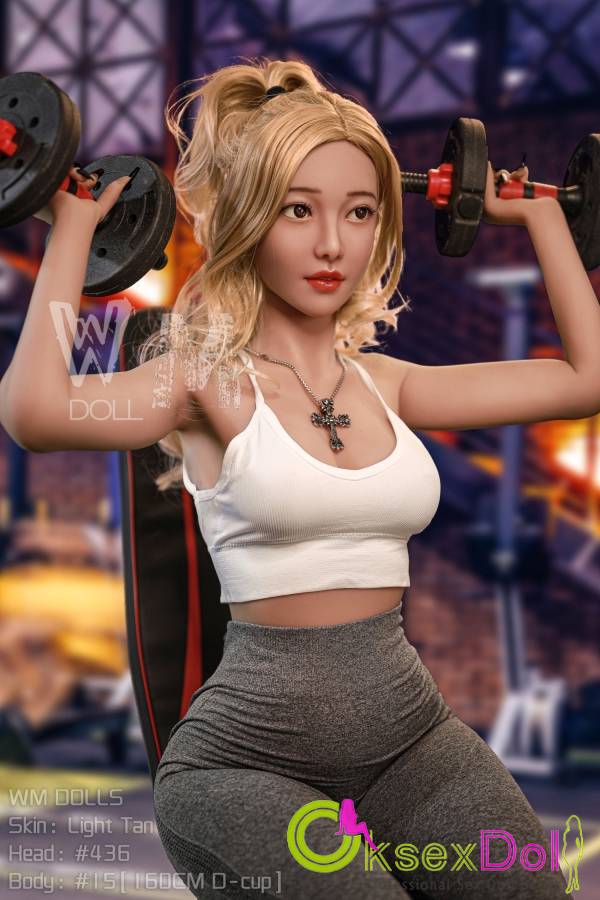 Sporty Beauty Sexy Doll