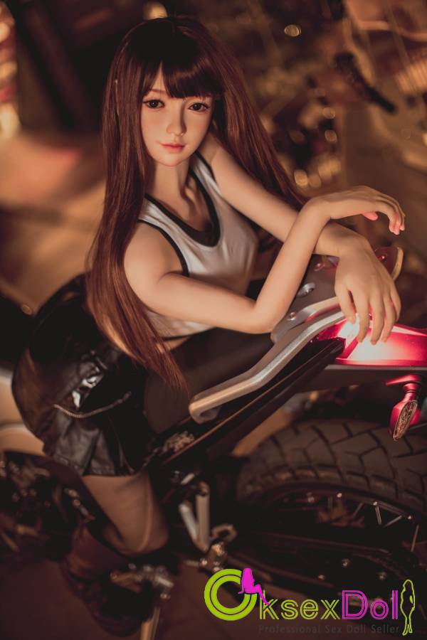 Motorcycle woman Real Sex Dolls Pictures