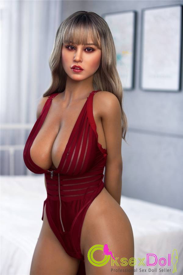 Pretty Busty Woman Real Doll