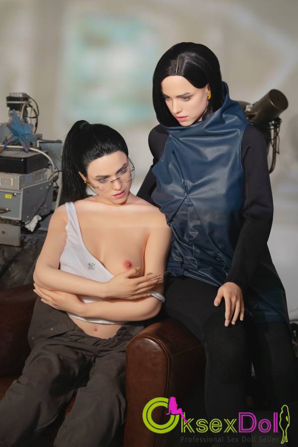 Realistic Female Sex Dolls