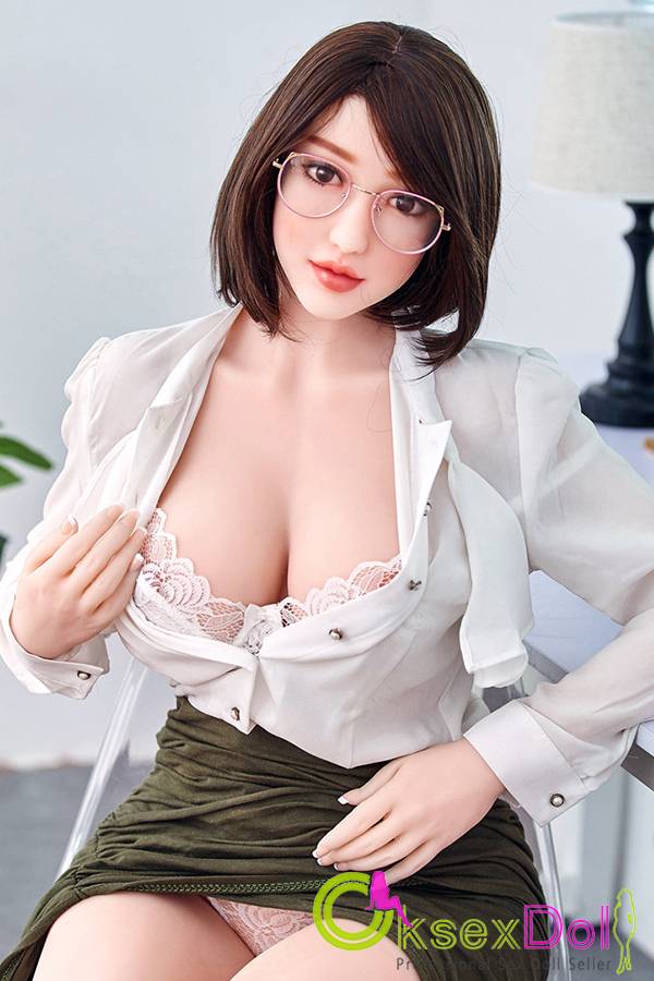 Huge Breast Japanese Love Doll Sex