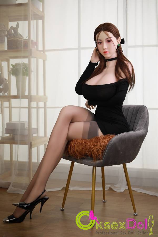 Private Custom Chinese Doll