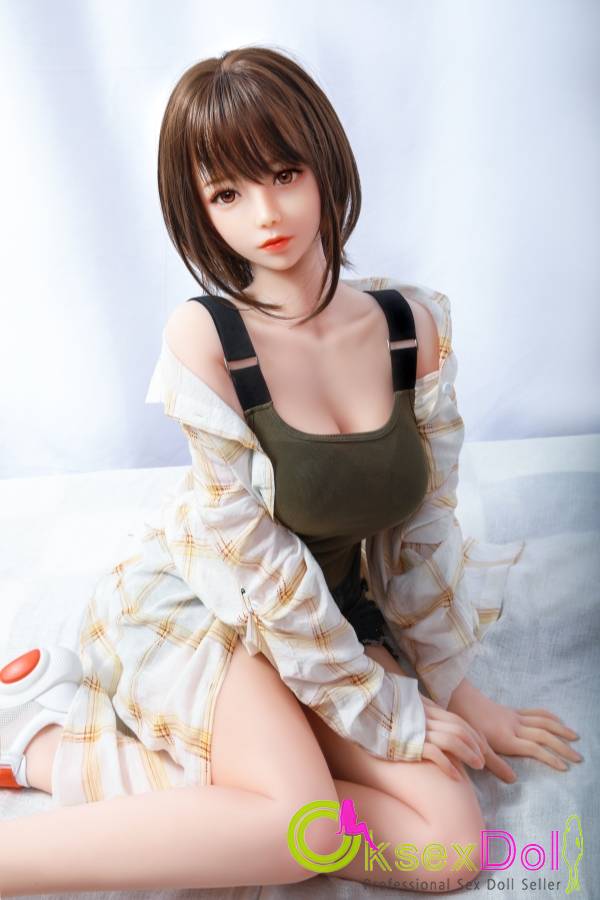 Firl with Short Hair Real Sex Doll