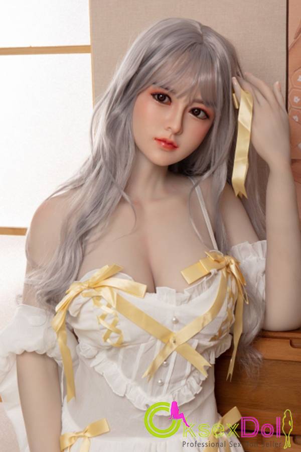 Slender Breast Chinese Sex Doll Industry
