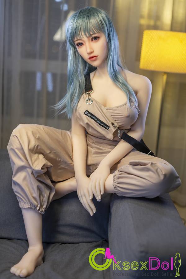 Final Fantasy Sex Doll