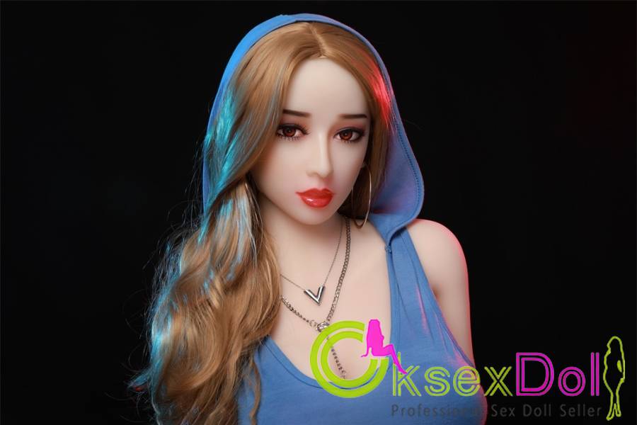 sexy Riding A Sex Doll pic