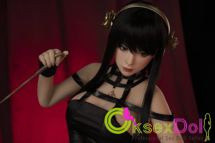 160cm Cool And Gorgeous female killer Doll