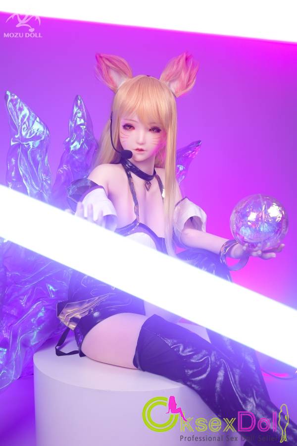 TPE vigorous Real Doll